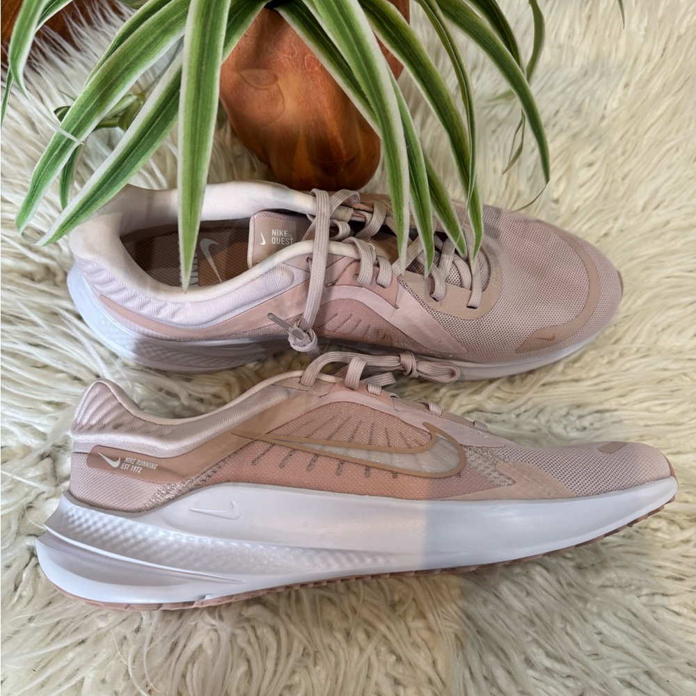 New🌿 Nike Quest 5 Barely Rose-Pink Oxford Running Shoes